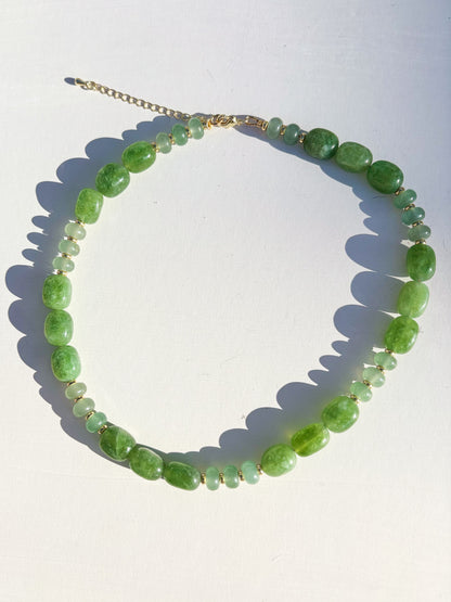 Monotone Hard Candy Necklace