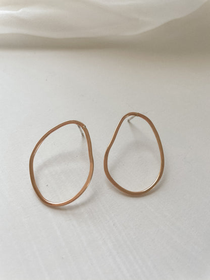 The Pebble Earrings
