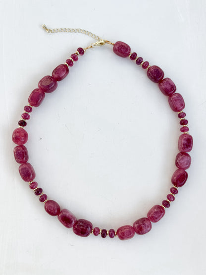 Monotone Hard Candy Necklace